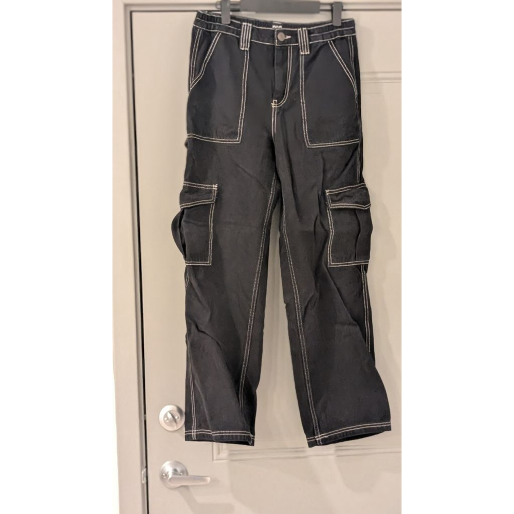 Women's BDG Urban Outfitters Black Cargo Pants with White Stitching Size 29